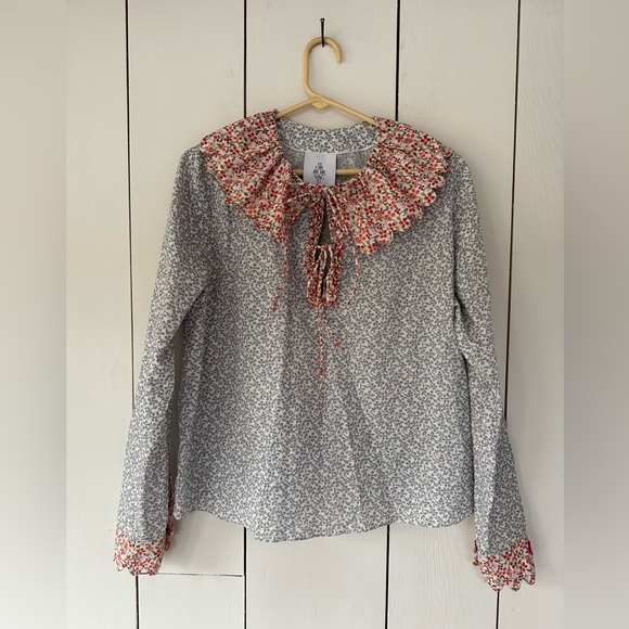 Horror Vacui Floral Blouse Sz M Scalloped Ruffle Collar Spring - Picture 2 of 11